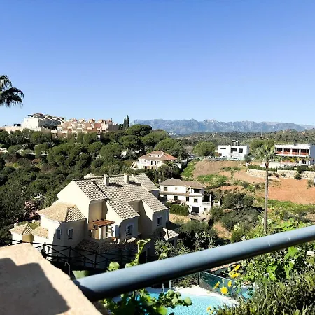 Apartment Stunning Near Golf Courses Perfect For Relaxation! Marbella