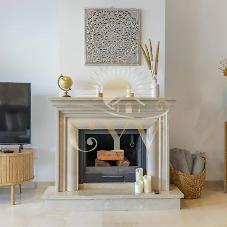 Cyv - Stunning - Ideal For Relaxation! *