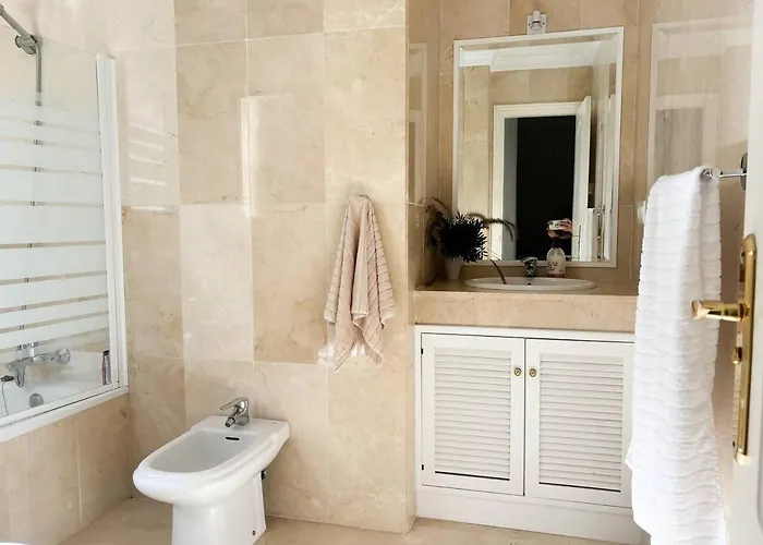 Cyv - Stunning - Ideal For Relaxation!