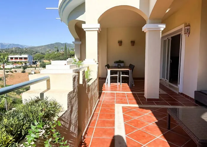 Cyv - Stunning - Ideal For Relaxation! *